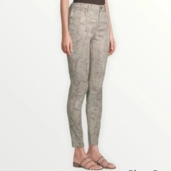 White House Black Market WHBM High Rise Sculpt Snake Print Skinny Jeans - Picture 1 of 7